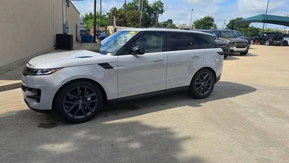 LAND ROVER RANGE ROVER SPORT 2025 SAL1P9EU0SA439074 image